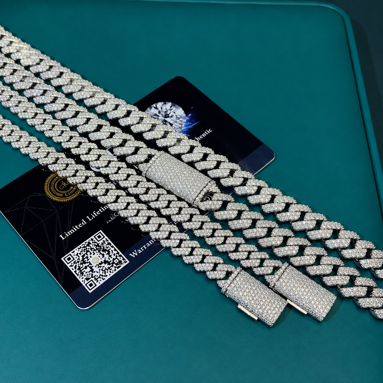 8mm S925 Silver Miami Cuban Chain with VVS Moissanite