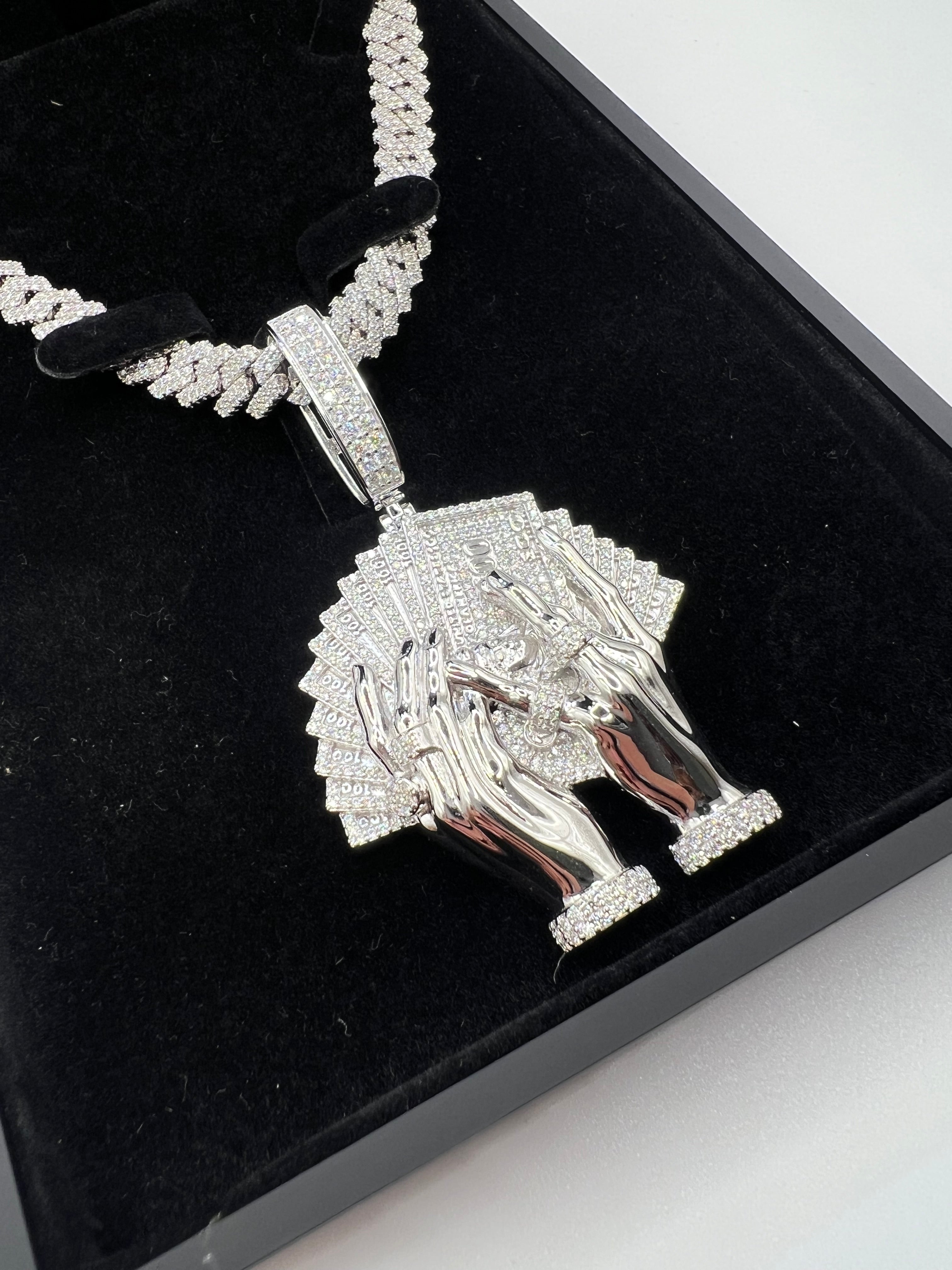 Moissanite S925 Silver Double Hand Money Stack Pendant