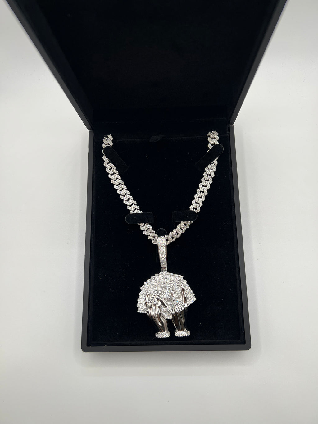 Moissanite S925 Silver Double Hand Money Stack Pendant