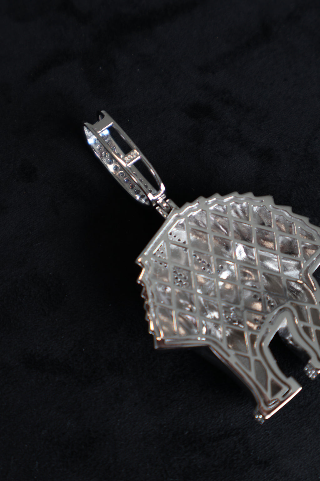 Moissanite S925 Silver Double Hand Money Stack Pendant